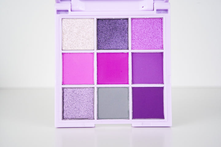 Fantasy Eyeshadow Palette